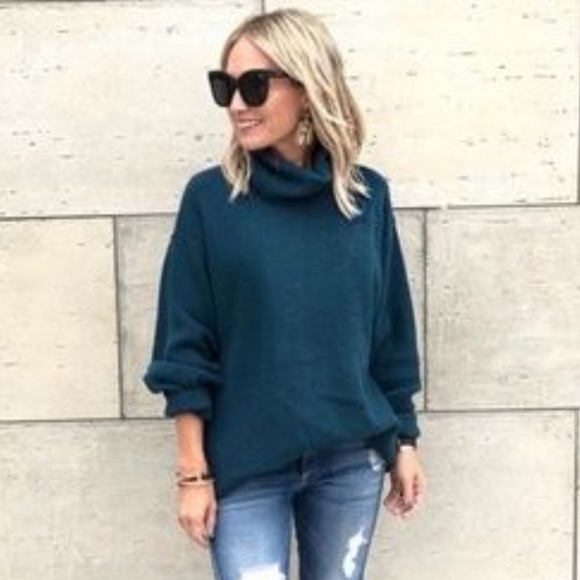 🎁✨Free People✨ Softly Structured Tunic Sweater - Picture 8 of 9